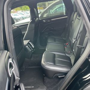 صورة 34 لـ 2018 Porsche CAYENNE GTS