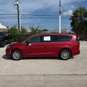 CHRYSLER PACIFICA TOURING L - 3