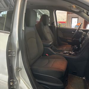 2015 Chevrolet TRAVERSE LT — миниатюра 32