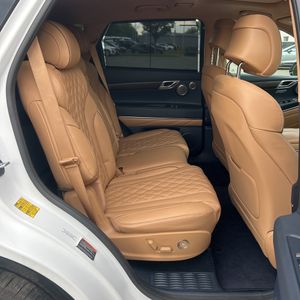صورة 35 لـ 2023 Genesis GV80 3.5T