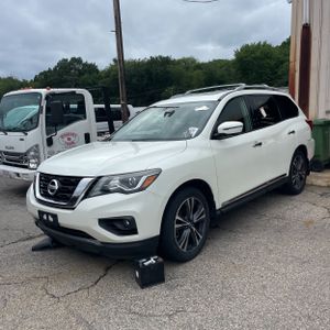 2018 Nissan PATHFINDER PLATINUM 照片 1
