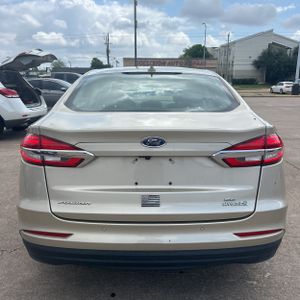 FORD FUSION HYBRID SE - 7