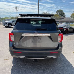 FORD EXPLORER XLT - 7