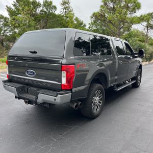 FORD F-250 SUPER DUTY LARIAT - 8
