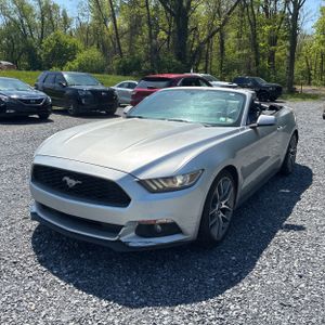 FORD MUSTANG ECOBOOST PREMIUM - 1