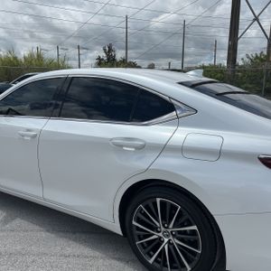 Lexus ES 350 Base - 6