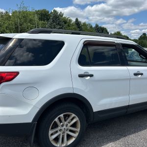 صورة 9 لـ 2015 FORD EXPLORER BASE