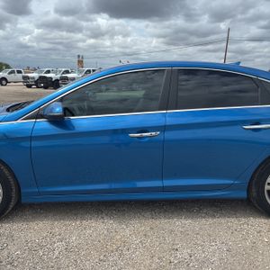 HYUNDAI SONATA SEL - 4