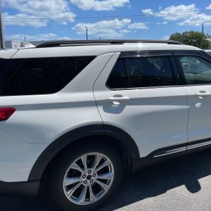 FORD EXPLORER XLT - 9