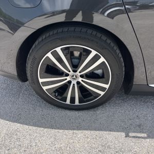 صورة مصغرة 19 لـ 2023 Mercedes-BENZ EQE
