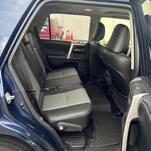 2017 Toyota 4RUNNER SR5 PREMIUM 照片 35