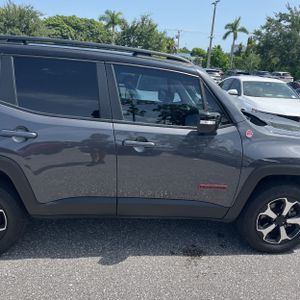 صورة 10 لـ 2022 JEEP RENEGADE TRAILHAWK