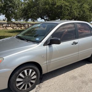 صورة 2 لـ 2006 Mitsubishi LANCER ES
