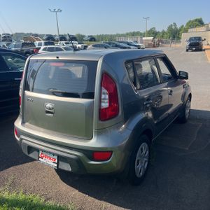 صورة 8 لـ 2013 KIA SOUL BASE