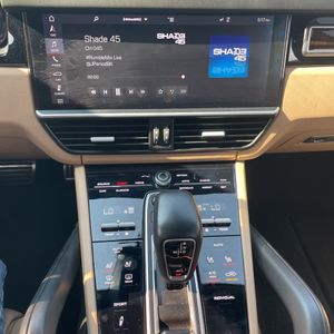 2019 Porsche CAYENNE S thumbnail 38