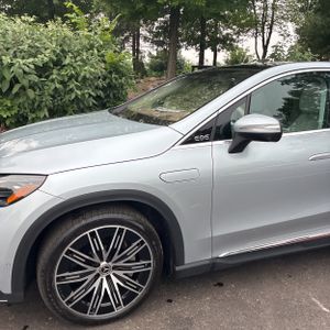 2023 Mercedes-BENZ EQE 照片 2