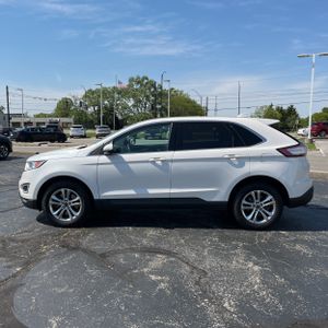 FORD EDGE SEL - 3