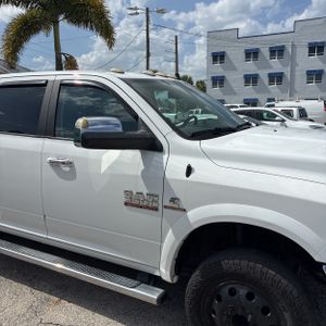 2018 RAM 3500 LARAMIE photo 13