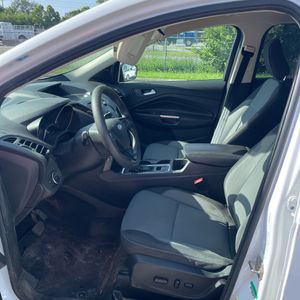 صورة مصغرة 14 لـ 2018 FORD ESCAPE SE