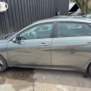 HYUNDAI ELANTRA SEL CONVENIENCE - 4