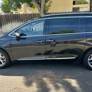 2018 Chrysler PACIFICA LIMITED — фото 4