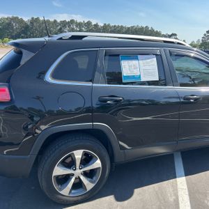 JEEP CHEROKEE LIMITED - 9