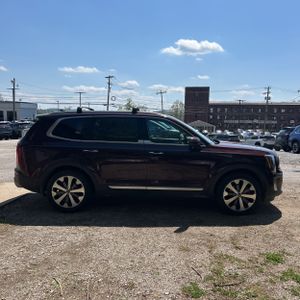 KIA TELLURIDE S - 10