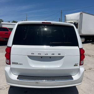 DODGE GRAND CARAVAN SXT - 7