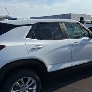 CHEVROLET TRAILBLAZER LS - 9