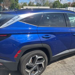 HYUNDAI TUCSON LIMITED - 9