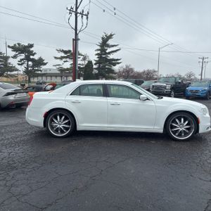 CHRYSLER 300 TOURING - 10