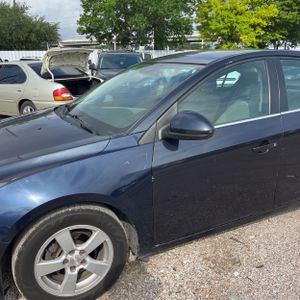 CHEVROLET CRUZE LIMITED 1LT AUTO - 2