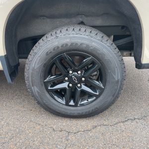 2022 Chevrolet SILVERADO 1500 LT TRAIL BOSS — миниатюра 18