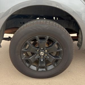 2019 Nissan FRONTIER SV — миниатюра 19