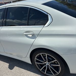 صورة 6 لـ 2019 BMW 3 SERIES 330I