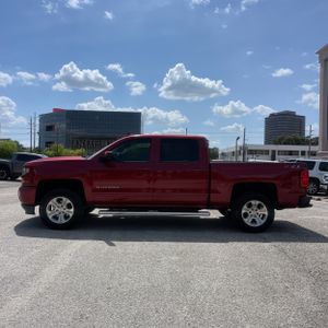 2018 Chevrolet SILVERADO 1500 LT Z71 照片 3