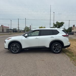صورة 3 لـ 2025 Nissan ROGUE SV