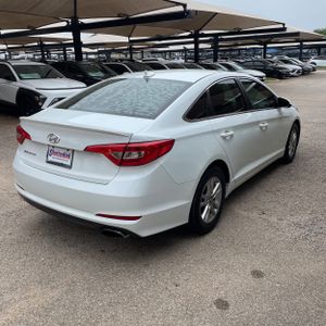 HYUNDAI SONATA - 7