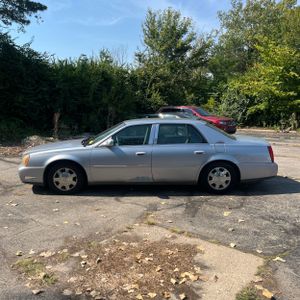 2005 Cadillac DEVILLE BASE 照片 3
