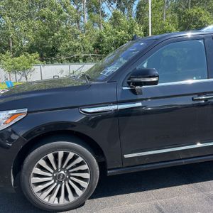 صورة 2 لـ 2020 Lincoln NAVIGATOR L RESERVE