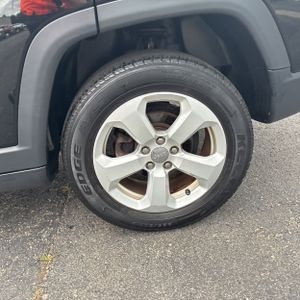 2018 JEEP COMPASS LATITUDE — миниатюра 18