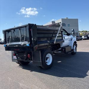 FORD F-650 DIESEL - 8
