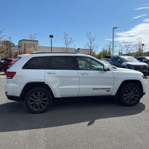 JEEP GRAND CHEROKEE - 10
