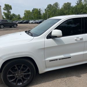 2021 JEEP GRAND CHEROKEE HIGH ALTITUDE — фото 2