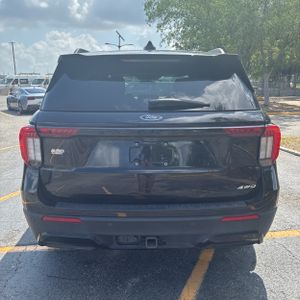 FORD EXPLORER ST-LINE - 7