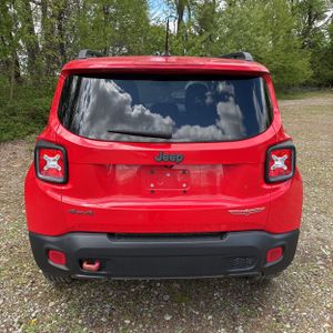 JEEP RENEGADE TRAILHAWK - 7