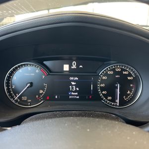 صورة مصغرة 39 لـ 2023 Cadillac XT4 LUXURY