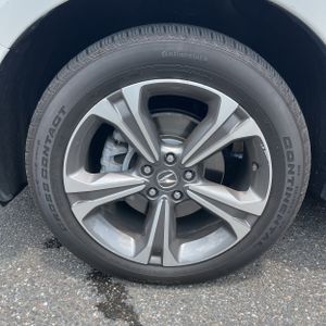 صورة مصغرة 17 لـ 2025 Acura RDX SH-AWD W/TECH