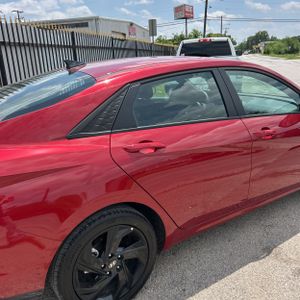 HYUNDAI ELANTRA SEL SPORT - 7