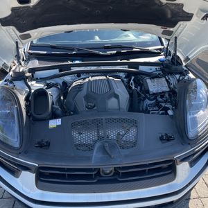 2022 Porsche MACAN BASE — миниатюра 44